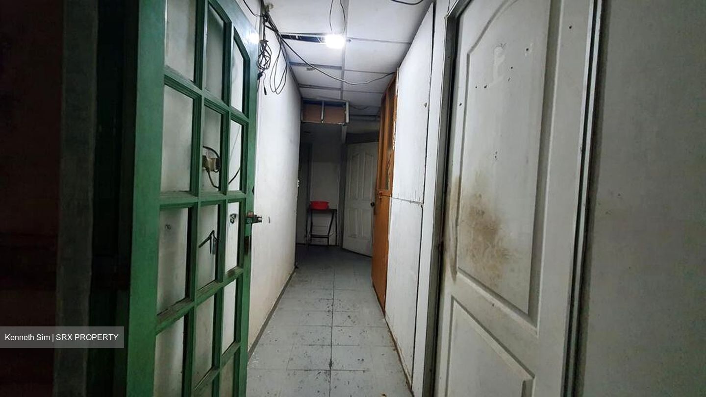 Macpherson Road (D13), Apartment #526624641